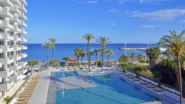 Apartamento privado en Hotel Sol Aloha Torremolinos Exterior foto